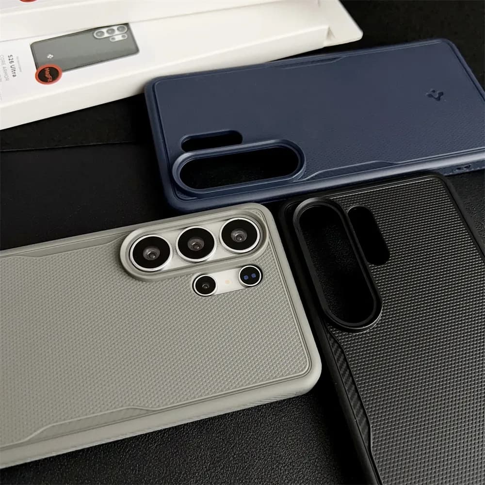 כיסוי מגנטי מט Spigen לסמסונג Galaxy S25 Ultra / S26 Plus