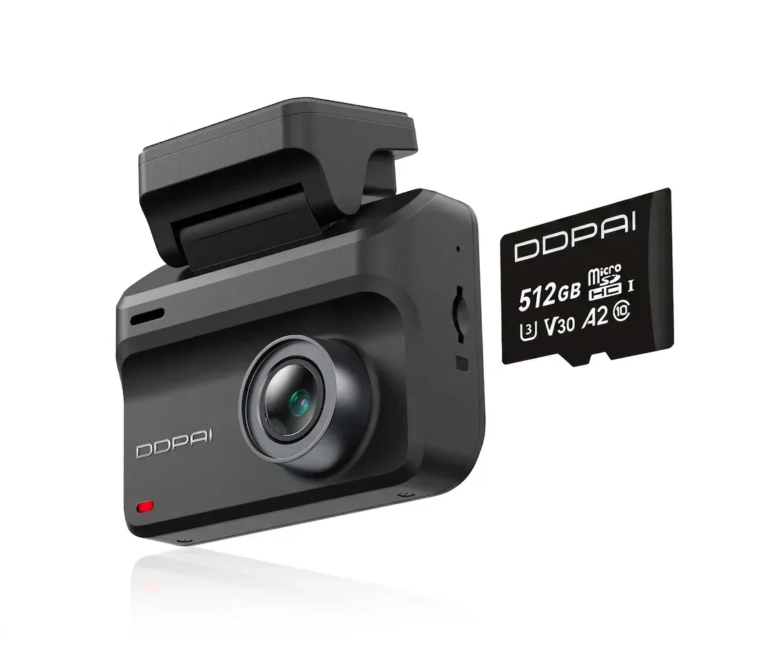 מצלמת דרך DDPAI Z50 Pro עם כרטיס microSD