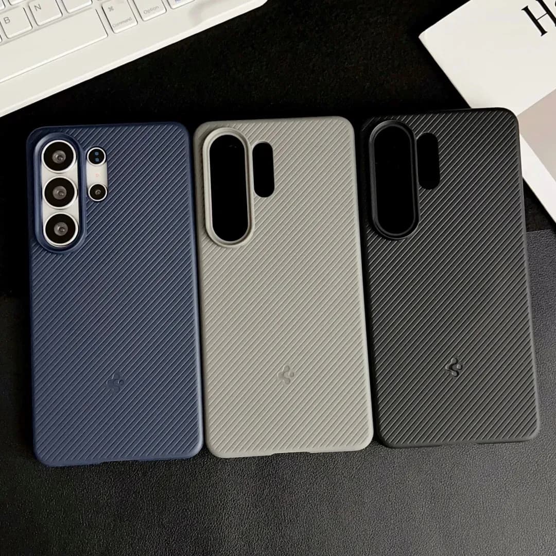 כיסוי מגנטי מט Spigen TPU ל‑Galaxy S26 Ultra / S25 Plus